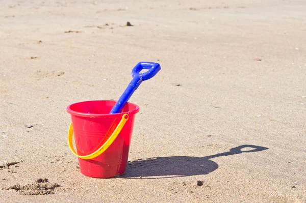 Bucket and spade — Stock Photo, Image