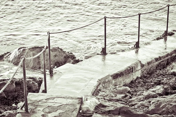 Steps at the sea — Stock Photo, Image