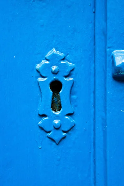 Buraco de fechadura azul — Fotografia de Stock