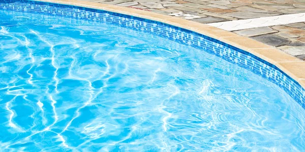 Swimming pool — Stock Photo, Image