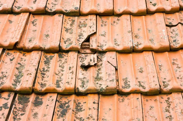 Zerbrochene Fliesen — Stockfoto