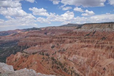 Utah 'taki Cedar Anıtı' na Yüksek Bakış _ 6941