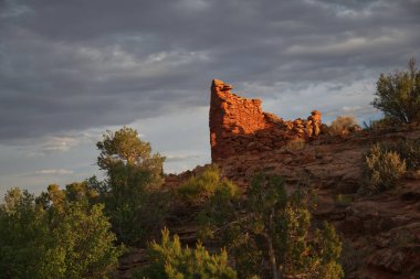 Güneydoğu Utah 'taki Ayılardaki Mağara Kuleleri Ataları Puebloan Sitesi Ulusal Anıtı