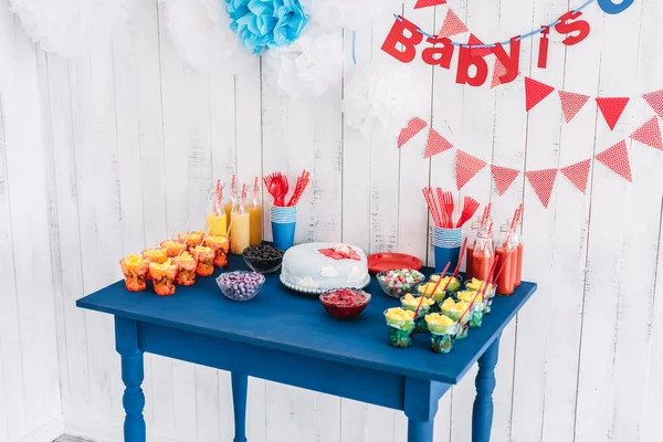 Şeker çubuğu şişe tüpler