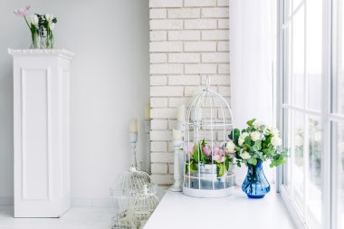 Studio pencere çiçekler