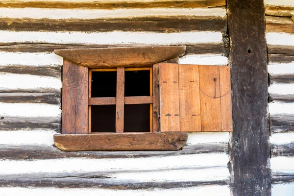 Casa rural tradicional da Transilvânia, Roménia — Fotografia de Stock