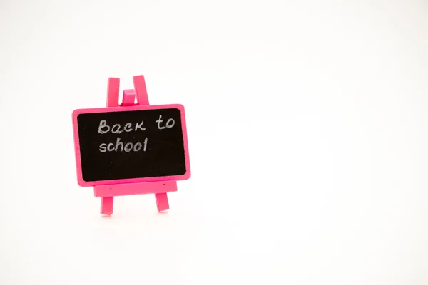 Quadro de madeira do quadro do vintage chalkboard isolado no branco com mensagens Back To School — Fotografia de Stock