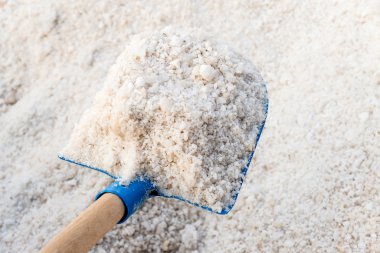 geleneksel teknolojisi tarafından tuz çıkarımı