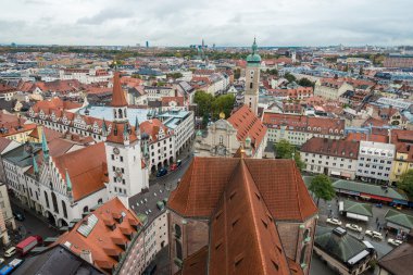  St. Peter Kilise kuleden Munchen görünümünü 