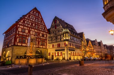 Rothenburg - Almanya'da ortaçağdan kalma şehir