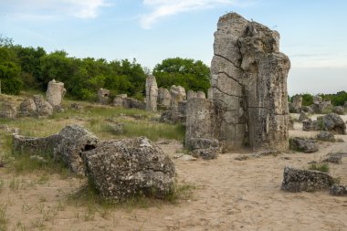 Pobiti kamani - Bulgaristan Varna yakınındaki fenomen kaya oluşumları