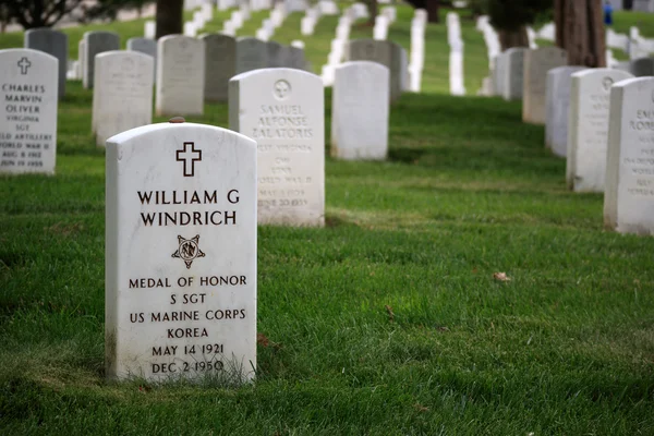 Tumbas del Cementerio Nacional de Arlington — Foto de Stock