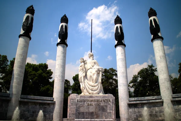 Памятник героическим кадетам — стоковое фото