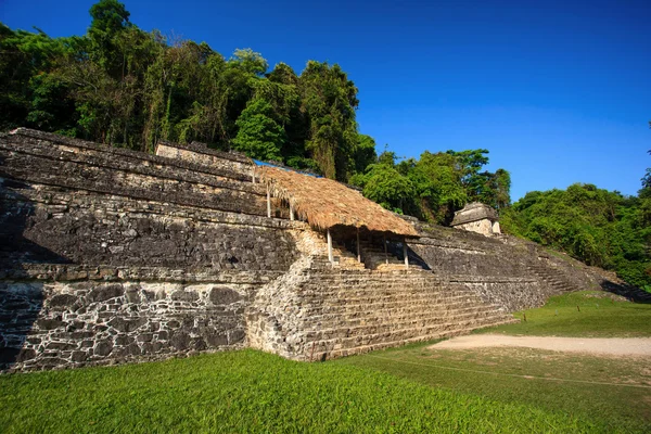 Templo de la 卡拉韦拉 — 图库照片