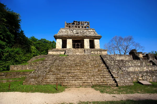 Храм сонця в Templo дель Соль. — стокове фото