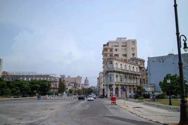 Calçadão em havana — Fotografia de Stock