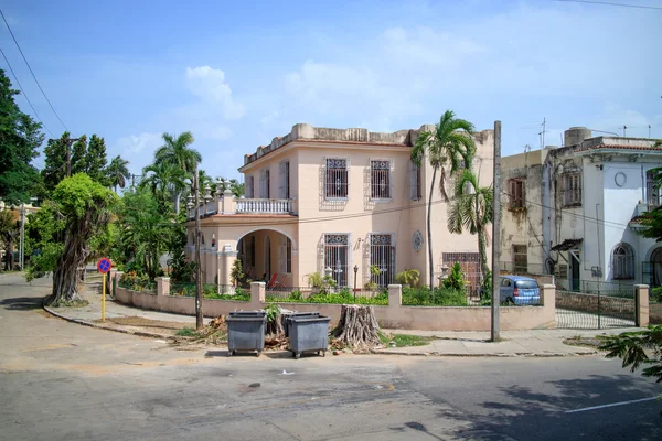 Ancien bâtiment cubain — Photo