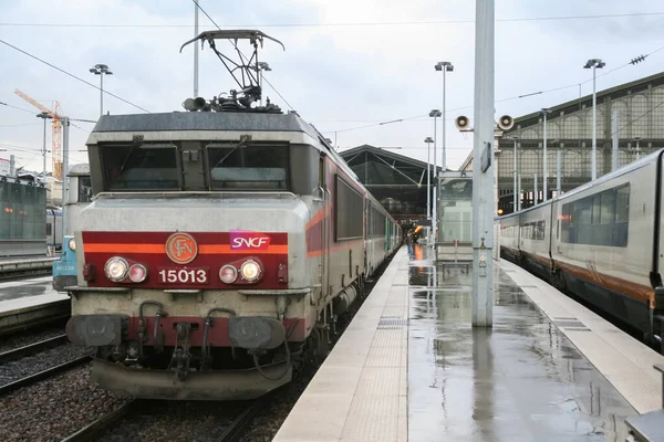 Paris Frankreich Januar 2007 Der Personenzug Corail Hält Bahnhof Gare — Stockfoto