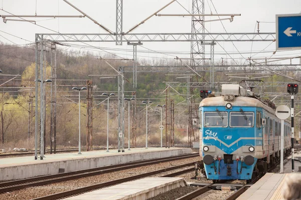 Resnik Serbia Nisan 2021 Elektrikli Banliyö Treni Beovoz Voz Bir — Stok fotoğraf