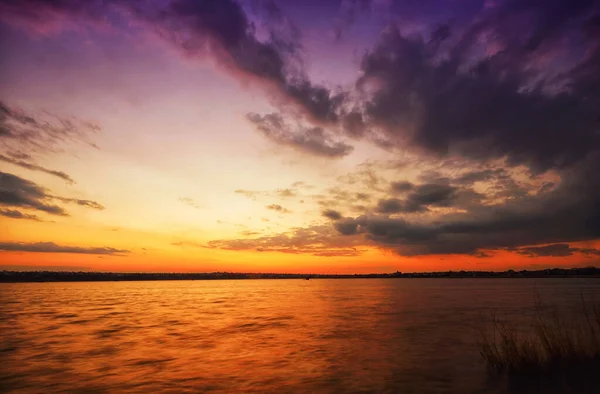 Світанок Березі Річки Або Озера — стокове фото