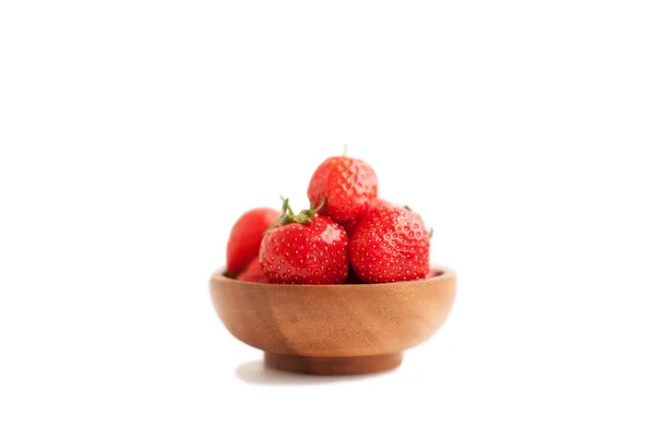 Glänzende frische Erdbeere — Stockfoto