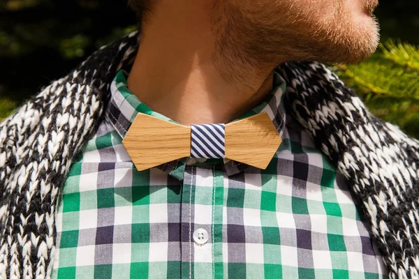 Closeup houten bow tie — Stockfoto