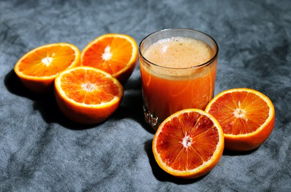 Saft blutiger Orangen — Stockfoto
