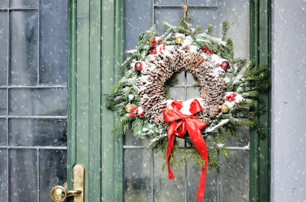 Coroa de Natal caseira — Fotografia de Stock