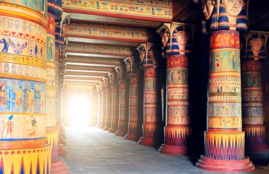 Mısır 'da taş üzerine antik Mısır yazıları