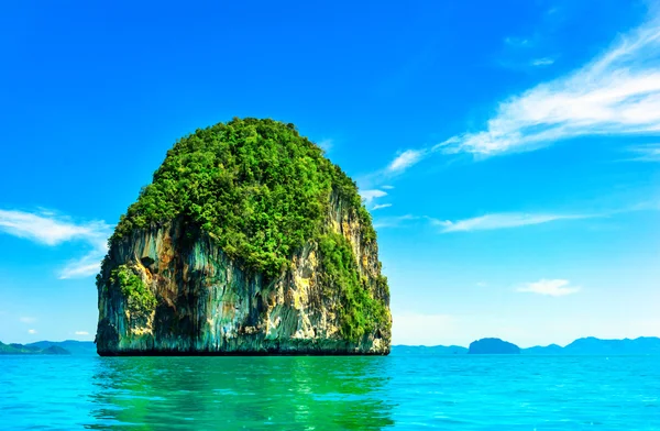 Bella isola tropicale in Thailandia. — Foto Stock