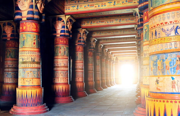 Каменное древнеегипетское письмо в Египте
