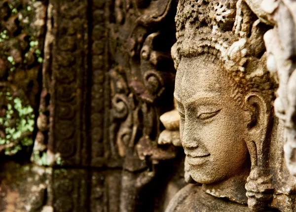 Visages souriants dans le Temple — Photo