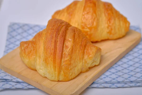 Warm Fresh Buttery Croissants Rolls French American Croissants Baked Pastries — Stock Photo, Image