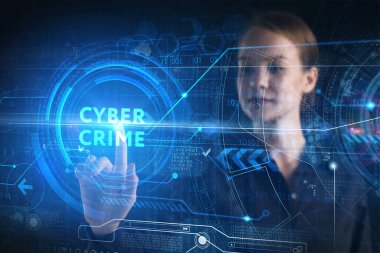 İş, teknoloji, internet ve ağ konsepti. Genç işadamı başarılı büyüme adımları üzerinde düşünüyor: Siber suçlar