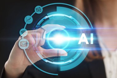 İş, Teknoloji, İnternet ve ağ konsepti. Genç işadamı geleceğin sanal ekranı üzerinde çalışıyor ve yazıyı görüyor: