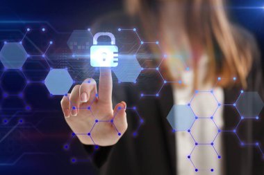 İş, Teknoloji, İnternet ve ağ konsepti. Genç işadamı geleceğin sanal ekranı üzerinde çalışıyor ve yazıyı görüyor.: 