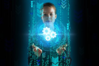 İş, Teknoloji, İnternet ve ağ konsepti. Genç işadamı geleceğin sanal ekranı üzerinde çalışıyor ve yazıyı görüyor.: 