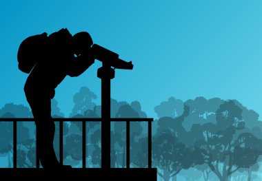Turist adam para bakan dürbün tower görünüm işletilen 