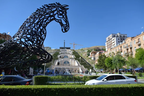statua konia w Erywaniu