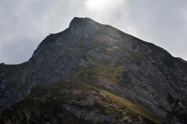 Mountain slopes in sunny weather — Stock Photo, Image