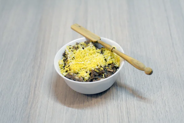 Chicken lieve pate in a bowl with a wooden spoonul — Stock Photo, Image