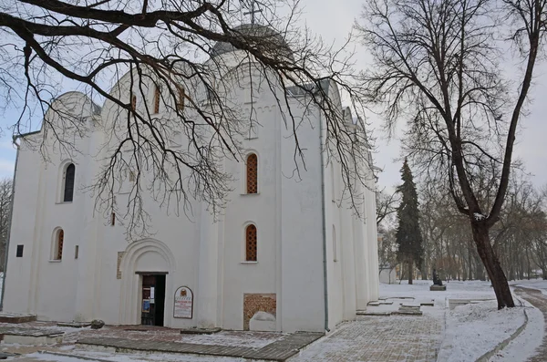 Entrance to St. Boris and Gleb cathedral in Chernihiv — Stock Photo, Image