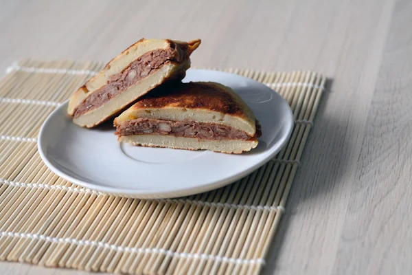 Dorayaki, tatlı kırmızı fasulye ile Japon pasta