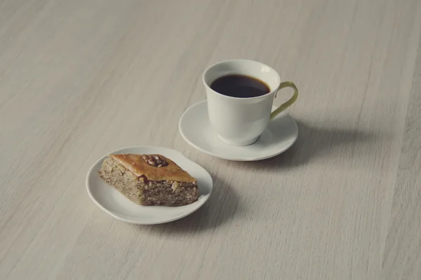 Baklava and black coffee — Stock Photo, Image