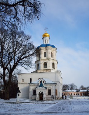 Chernihiv, Ukrayna'da collegium Kuyu yapımı