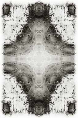 eski yıpranmış alçı duvar boya ile