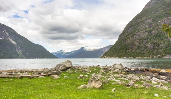 Spokojny Eidfjord — Zdjęcie stockowe