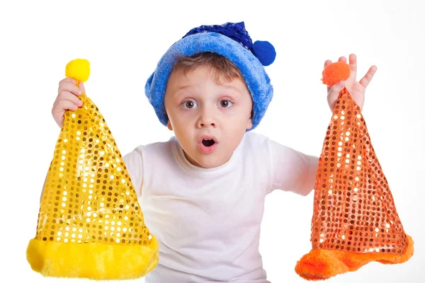 Menino sorridente feliz com chapéu de Natal . — Fotografia de Stock