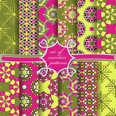 Çok renkli geometrik şekillerin deseni. Kusursuz vektör çizimleri. Duvar kağıdı, resim dolgusu, web sayfası, arkaplan, yüzey için kullanılabilir.