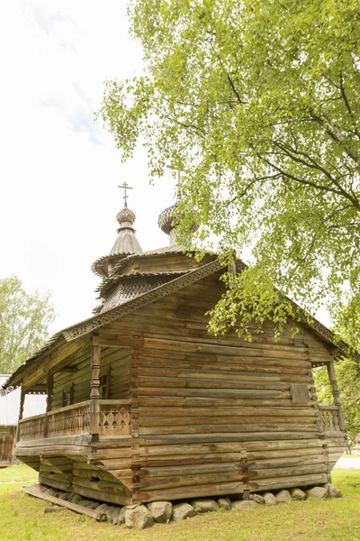 Arquitectura de madera rusa . —  Fotos de Stock